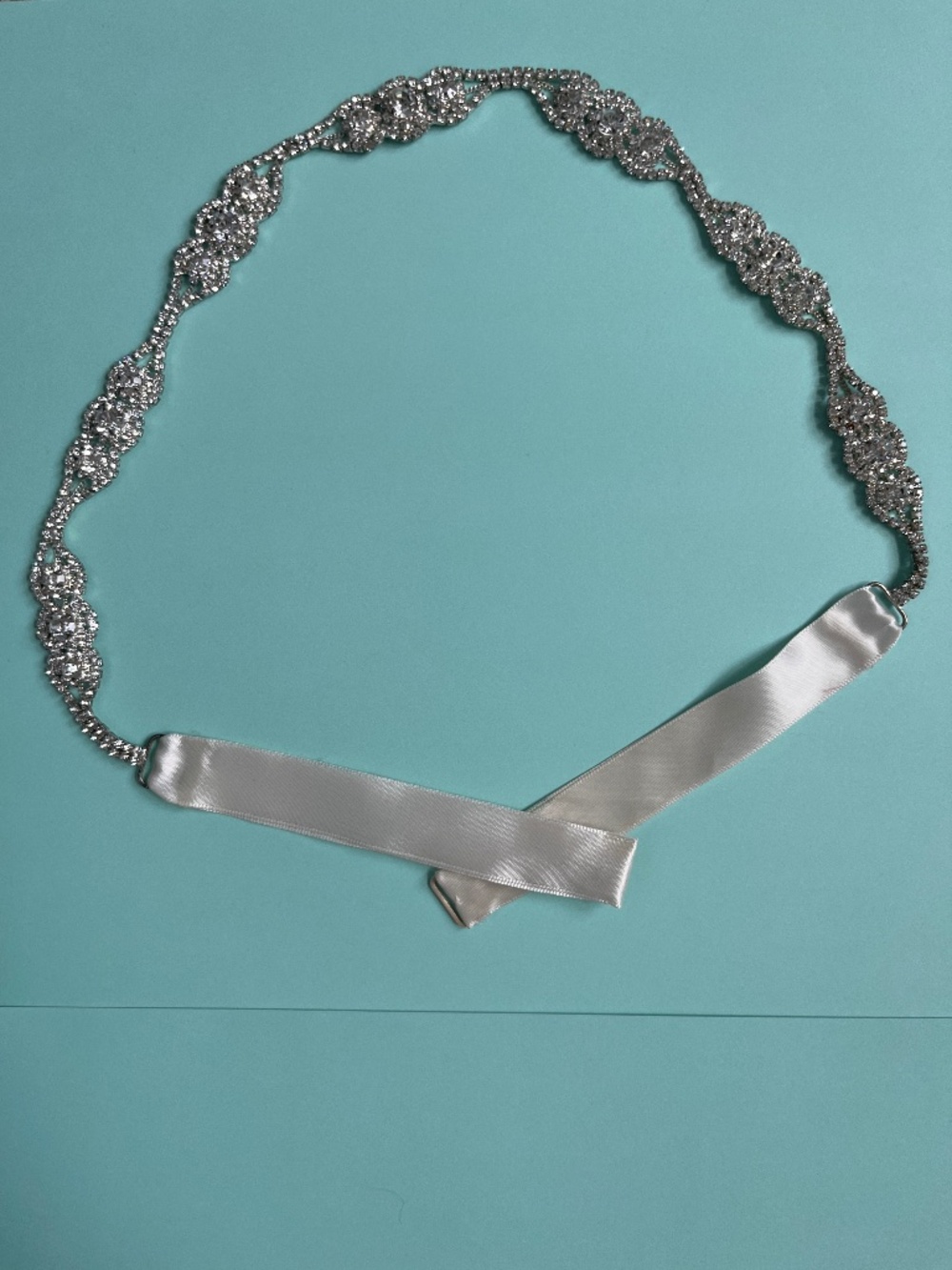 White gold crystal belt